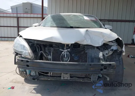 2015 Nissan Sentra Fe+ S/S/Sl/Sr/Sv z USA, uszkodzony, nr VIN 3N1AB7AP8FY276091